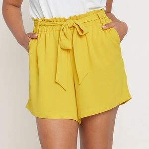 🎉HP🎉 Eloquii Soft Paperbag Waist Short